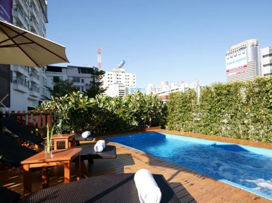 Hi Residence, Бангкок Экстерьер фото